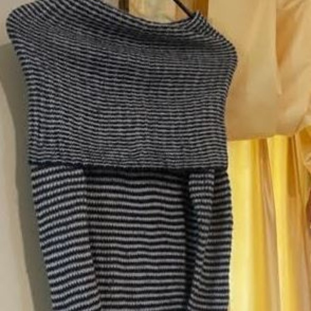 H&M Long Light Weight Small Size Dress